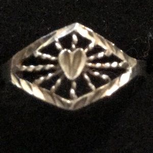 Fashion Jewelry Filigree Diamond Cut vintage Ring